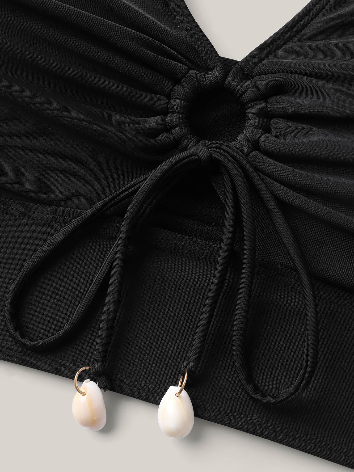 Knotted Keyhole Crossstraps Bikini Top